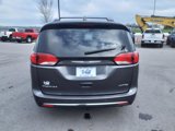 Used 2020 Chrysler Pacifica Limited image 4
