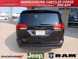 Used 2020 Chrysler Pacifica Touring-L w/ S Appearance Package image 5