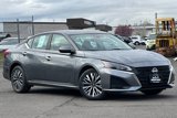 Used 2023 Nissan Altima 2.5 SV image 2