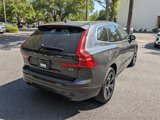 Used 2022 Volvo XC60 B5 Momentum w/ Advanced Package image 4