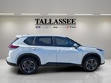 Used 2024 Nissan Rogue SV image 4