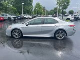 Used 2019 Toyota Camry SE image 4