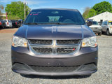 Used 2016 Dodge Grand Caravan SE image 2