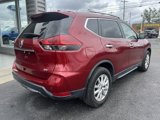 Used 2020 Nissan Rogue SV image 3