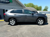 Used 2019 Toyota RAV4 XLE image 2