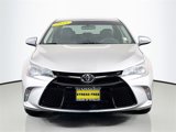 Used 2016 Toyota Camry SE image 2