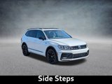 Used 2020 Volkswagen Tiguan SE R-Line image 4