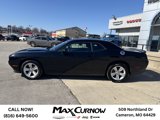 Used 2023 Dodge Challenger SXT image 2
