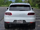 Certified 2018 Porsche Macan image 6