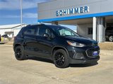 Used 2022 Chevrolet Trax LT w/ Premium Seat Package image 2