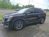 Used 2022 GMC Terrain SLT w/ Infotainment Package II image 3