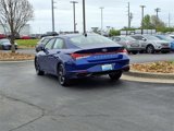 Certified 2022 Hyundai Elantra SEL w/ Convenience Package image 4
