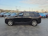 Used 2022 GMC Terrain SLE w/ Driver Convenience Package image 5