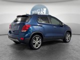 Used 2020 Chevrolet Trax LT w/ LT Convenience Package image 3