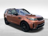 Used 2020 Land Rover Discovery Landmark image 2