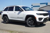 New 2025 Jeep Grand Cherokee Altitude image 2