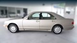 Used 2000 Mercedes-Benz E 320 Sedan image 5