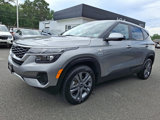 Certified 2023 Kia Seltos LX image 3