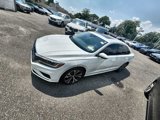 Used 2022 Volkswagen Passat 2.0T SE image 2
