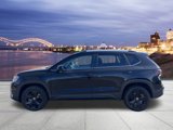 New 2025 Volkswagen Taos SE image 2
