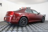 Used 2015 Chrysler 300 Limited w/ Driver Convenience Group image 3