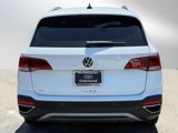 Used 2022 Volkswagen Taos SE image 4