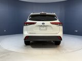 Used 2020 Toyota Highlander LE image 4