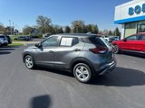 Used 2021 Nissan Kicks S image 2