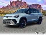 New 2025 Volkswagen Taos SE image 2