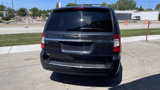 Used 2014 Chrysler Town & Country Touring image 5