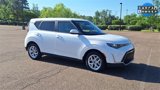 Used 2023 Kia Soul LX w/ LX Technology Package image 2