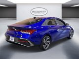 Used 2025 Hyundai Elantra SEL w/ Cargo Package image 4