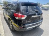 Used 2015 Nissan Pathfinder SV w/ Trailer Tow Package image 5