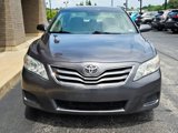 Used 2011 Toyota Camry LE image 2