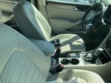 Used 2015 Volkswagen Passat 1.8T SE image 5