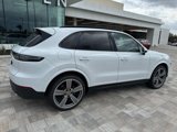 Used 2019 Porsche Cayenne S image 2
