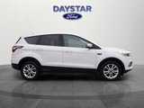 Used 2017 Ford Escape SE w/ SE Cold Weather Package image 2