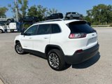 Used 2020 Jeep Cherokee Latitude Plus image 3