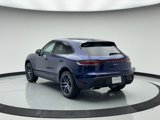 Certified 2024 Porsche Macan image 3