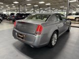 Used 2014 Chrysler 300 C image 4