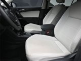 Used 2020 Volkswagen Tiguan SE image 2