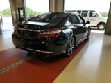 Used 2017 Honda Accord Sport image 3