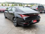 Used 2023 Hyundai Elantra SEL w/ Convenience Package image 5