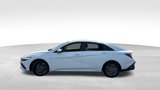 Used 2024 Hyundai Elantra SEL image 4