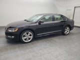 Used 2015 Volkswagen Passat 1.8T SE image 2