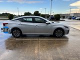 Used 2023 Nissan Altima 2.5 SV image 2