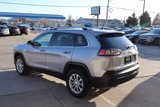 Used 2019 Jeep Cherokee Latitude w/ Cold Weather Group image 6