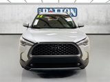 Used 2022 Toyota Corolla Cross XLE image 2