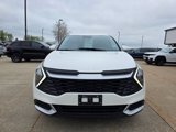 Used 2023 Kia Sportage LX image 2