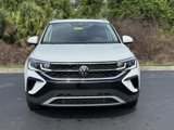 Used 2023 Volkswagen Taos SEL image 3
